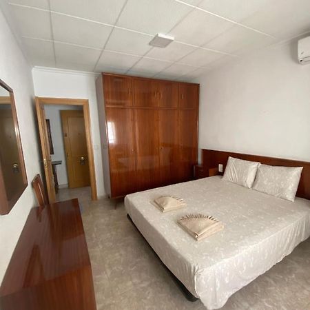 Cozy Apartment In Centre Of Alicante Near Plaza De Toros Exterior photo