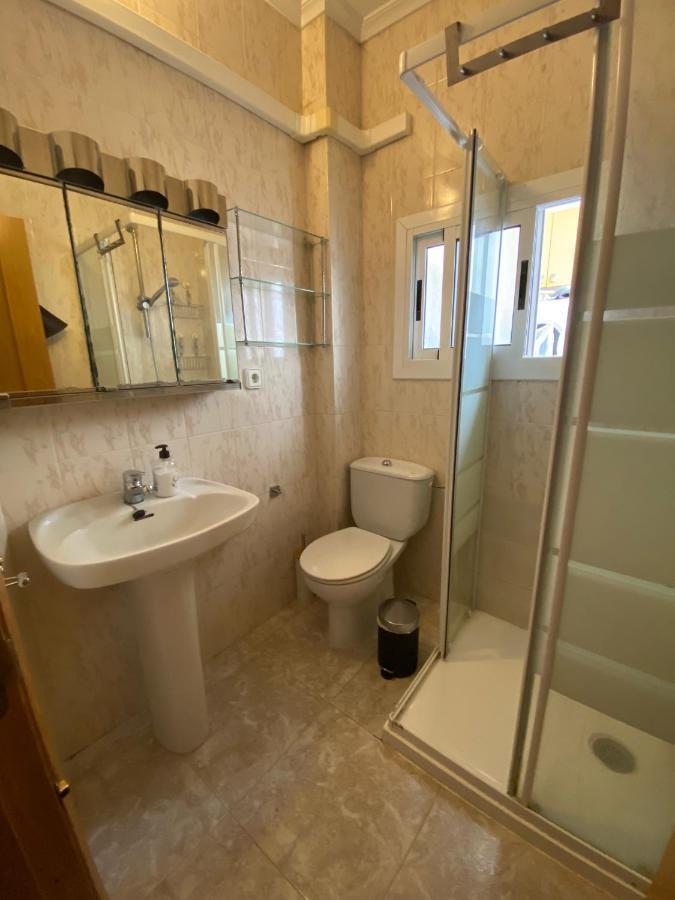 Cozy Apartment In Centre Of Alicante Near Plaza De Toros Exterior photo