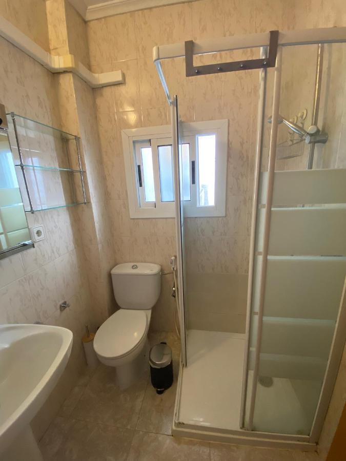 Cozy Apartment In Centre Of Alicante Near Plaza De Toros Exterior photo