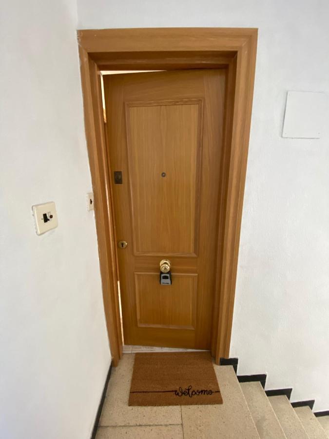 Cozy Apartment In Centre Of Alicante Near Plaza De Toros Exterior photo