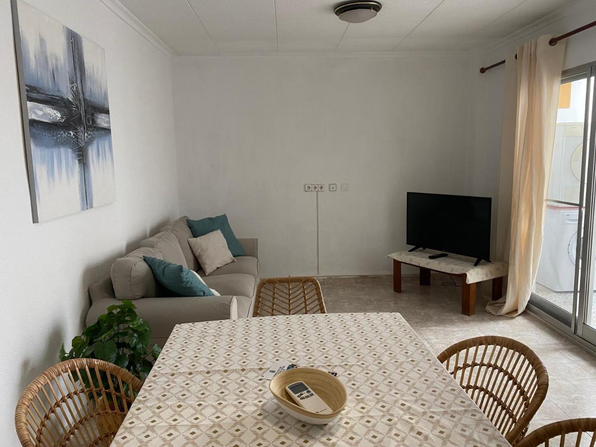 Cozy Apartment In Centre Of Alicante Near Plaza De Toros Exterior photo