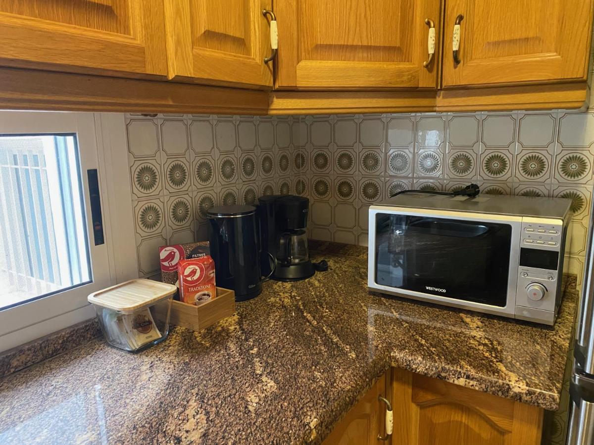 Cozy Apartment In Centre Of Alicante Near Plaza De Toros Exterior photo